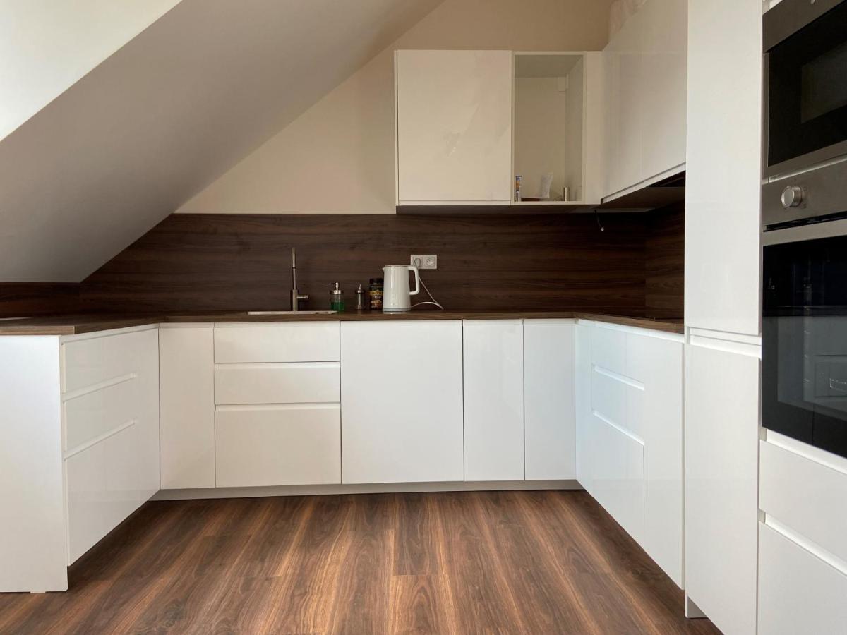 Horsky Apartman Pod Jestedem Apartment Liberec Bagian luar foto