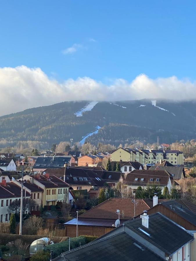 Horsky Apartman Pod Jestedem Apartment Liberec Bagian luar foto